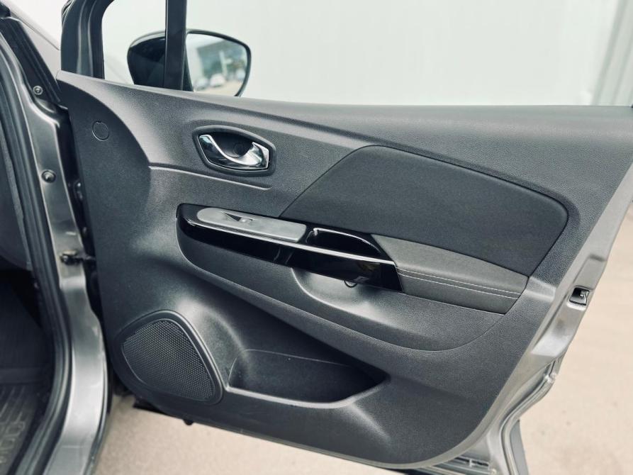 Renault Kaptur I Санкт-Петербург  - изображение 11
