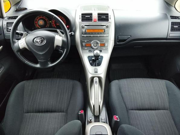Toyota Auris I с пробегом 2007 года, цена 669 000 рублей, 199000 км, хэтчбек, Автокод Объявления
