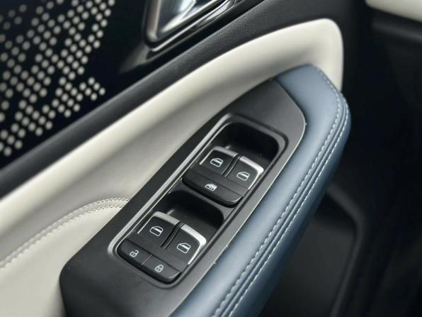 JETOUR X50 с пробегом 2024 года, цена 1 750 000 рублей, 23016 км, внедорожник, Автокод Объявления