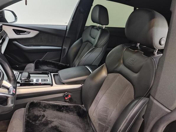Audi Q8 I (4M) с пробегом 2019 года, цена 6 300 000 рублей, 126828 км, внедорожник, Автокод Объявления