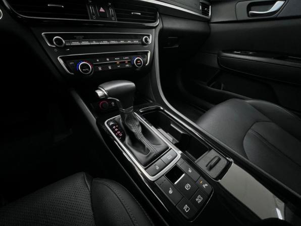 Kia Optima IV Рестайлинг с пробегом 2018 года, цена 2 090 000 рублей, 148811 км, седан, Автокод Объявления