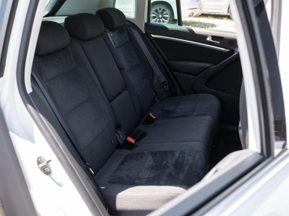Volkswagen Tiguan I Рестайлинг с пробегом 2015 года, цена 2 140 000 рублей, 74201 км, внедорожник, Автокод Объявления