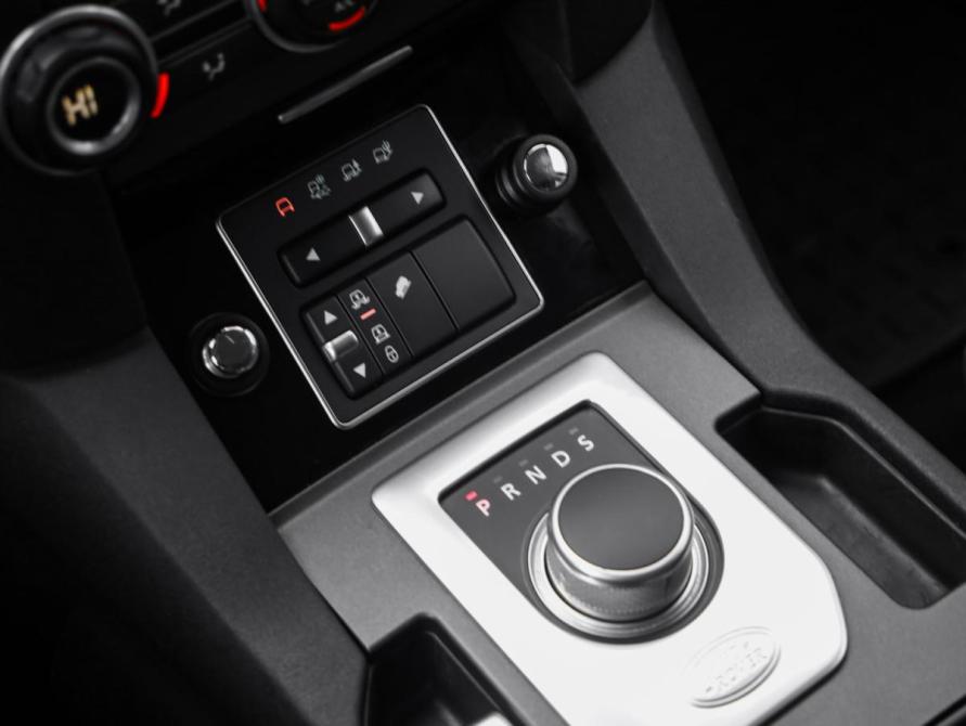 Land Rover Discovery IV Рестайлинг Санкт-Петербург  - изображение 19