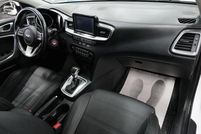 Kia Ceed III с пробегом 2018 года, цена 1 579 000 рублей, 78500 км, хэтчбек, Автокод Объявления