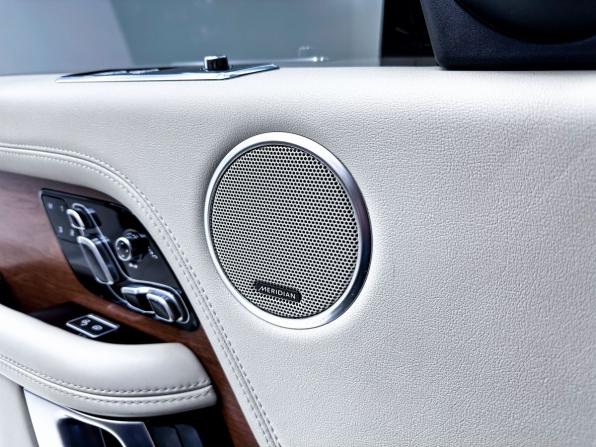 Land Rover Range Rover IV Рестайлинг с пробегом 2018 года, цена 9 000 000 рублей, 96272 км, внедорожник, Автокод Объявления