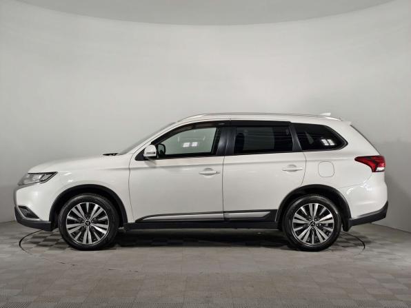 Mitsubishi Outlander III Рестайлинг 3 с пробегом 2019 года, цена 1 869 000 рублей, 156104 км, внедорожник, Автокод Объявления