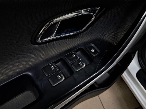 Kia Ceed II Рестайлинг с пробегом 2017 года, цена 1 050 000 рублей, 208383 км, универсал, Автокод Объявления