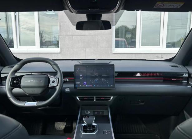 JETOUR DASHING I с пробегом 2024 года, цена 2 150 000 рублей, 17000 км, внедорожник, Автокод Объявления