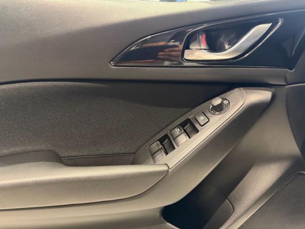 Mazda 3 III (BM) с пробегом 2014 года, цена 1 215 000 рублей, 170295 км, седан, Автокод Объявления