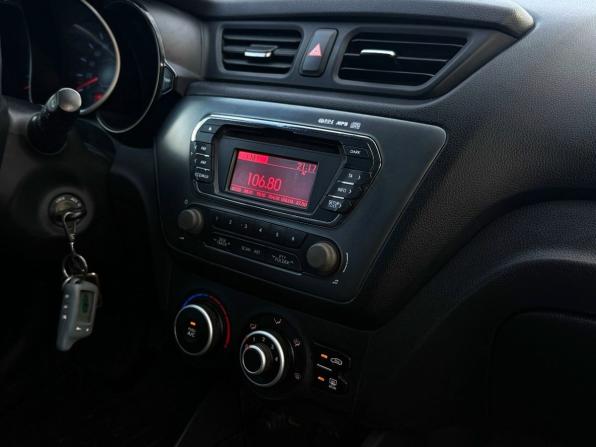Kia Rio III с пробегом 2012 года, цена 679 000 рублей, 118080 км, хэтчбек, Автокод Объявления