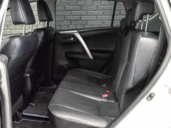 Toyota RAV4 IV (XA40) с пробегом 2015 года, цена 1 900 000 рублей, 257542 км, внедорожник, Автокод Объявления