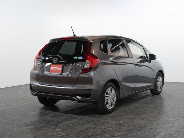 Honda Fit III Рестайлинг с пробегом 2018 года, цена 1 033 000 рублей, 162319 км, хэтчбек, Автокод Объявления