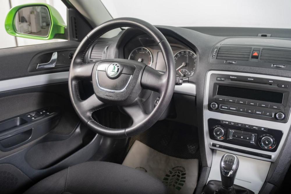 Skoda Octavia II (A5) Рестайлинг Томск  - изображение 10