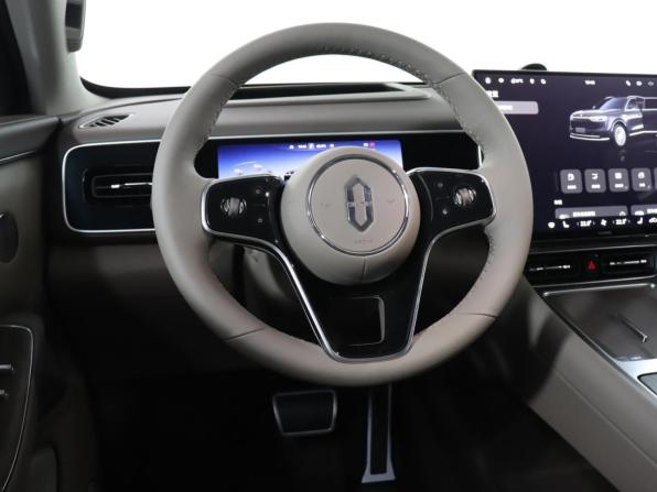 Aito M7 II с пробегом 2025 года, цена 10 395 000 рублей, 10 км, внедорожник, Автокод Объявления