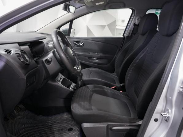 Renault Kaptur I с пробегом 2017 года, цена 1 277 000 рублей, 123600 км, внедорожник, Автокод Объявления