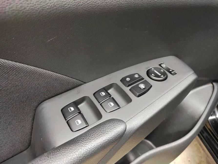 Hyundai Solaris II Набережные Челны  - изображение 7