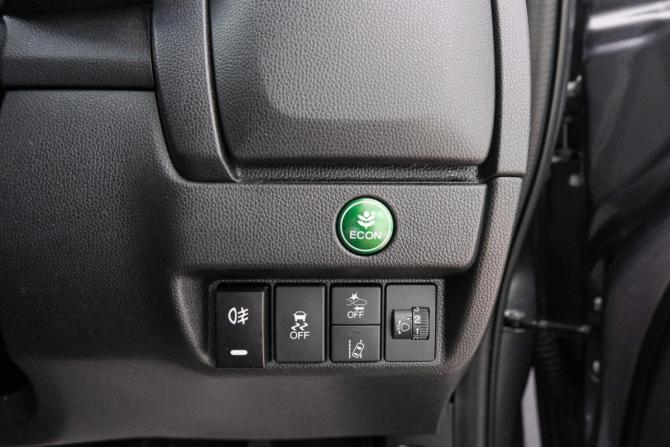 Honda Fit III Рестайлинг с пробегом 2019 года, цена 1 349 000 рублей, 127000 км, хэтчбек, Автокод Объявления