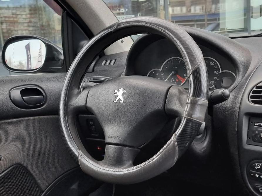 Peugeot 206 Архангельск  - изображение 13