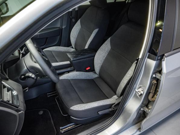 Skoda Rapid II с пробегом 2020 года, цена 1 749 000 рублей, 80099 км, лифтбек, Автокод Объявления