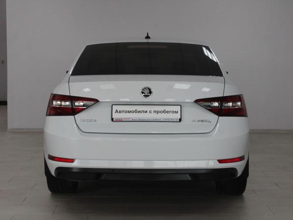 Skoda Superb III с пробегом 2018 года, цена 1 899 900 рублей, 173658 км, лифтбек, Автокод Объявления