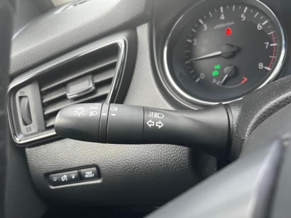 Nissan Qashqai II Рестайлинг с пробегом 2021 года, цена 2 240 000 рублей, 60200 км, внедорожник, Автокод Объявления