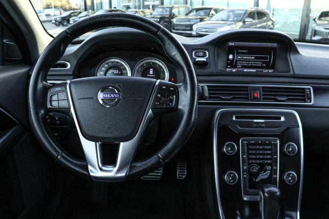 Volvo S80 II Рестайлинг с пробегом 2012 года, цена 968 000 рублей, 308704 км, седан, Автокод Объявления