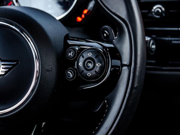 Mini Clubman II Рестайлинг с пробегом 2020 года, цена 3 399 900 рублей, 119812 км, универсал, Автокод Объявления