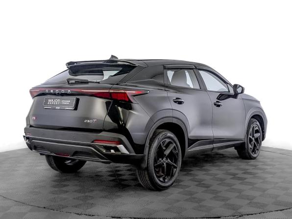 Omoda C5 I с пробегом 2023 года, цена 1 750 000 рублей, 12800 км, внедорожник, Автокод Объявления