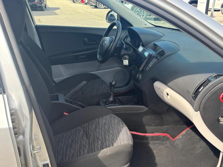 Kia Ceed I Сыктывкар  - изображение 9