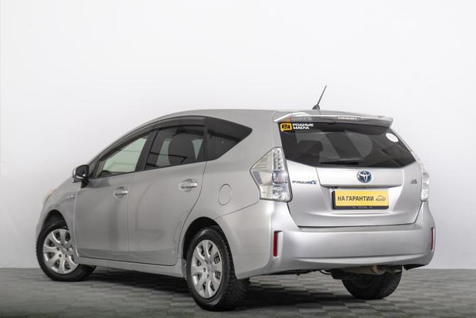 Toyota Prius Alpha I (ZVW40/41) с пробегом 2012 года, цена 1 089 000 рублей, 208000 км, универсал, Автокод Объявления