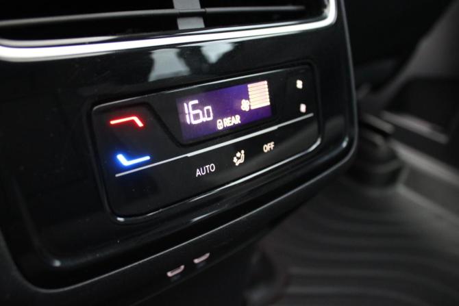 Volkswagen Tavendor I с пробегом 2023 года, цена 4 499 000 рублей, 27000 км, внедорожник, Автокод Объявления