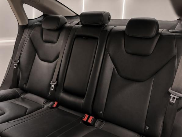Ford Mondeo V с пробегом 2017 года, цена 1 595 000 рублей, 120000 км, седан, Автокод Объявления