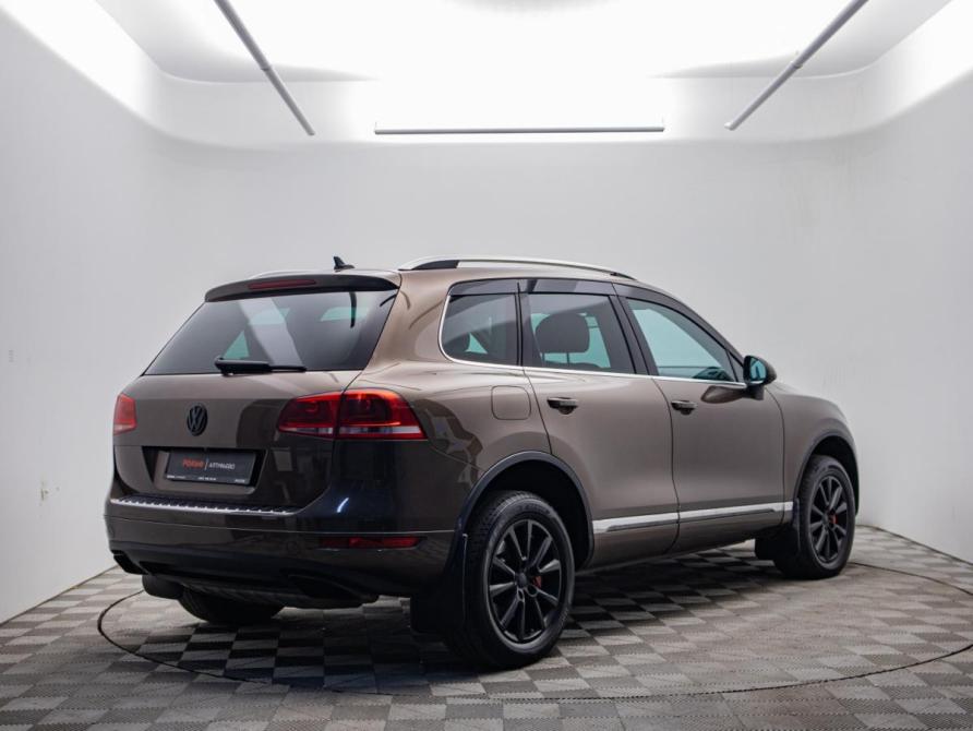 Volkswagen Touareg II Москва  - изображение 5