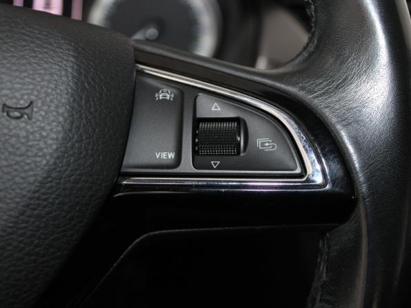 Skoda Rapid I Рестайлинг с пробегом 2019 года, цена 1 489 900 рублей, 70290 км, лифтбек, Автокод Объявления