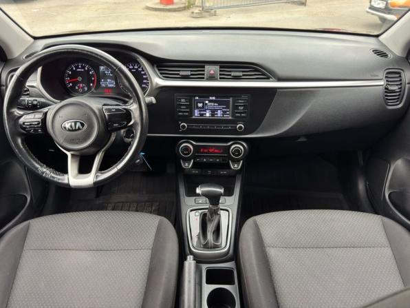 Kia Rio IV Рестайлинг с пробегом 2021 года, цена 1 750 000 рублей, 53780 км, седан, Автокод Объявления