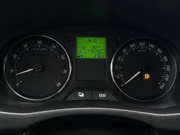 Skoda Fabia II Рестайлинг с пробегом 2012 года, цена 550 000 рублей, 179133 км, хэтчбек, Автокод Объявления