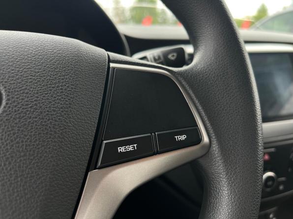 Hyundai Solaris II с пробегом 2019 года, цена 1 280 000 рублей, 133307 км, седан, Автокод Объявления