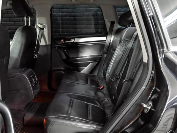 Volkswagen Touareg II с пробегом 2011 года, цена 1 980 000 рублей, 220386 км, внедорожник, Автокод Объявления