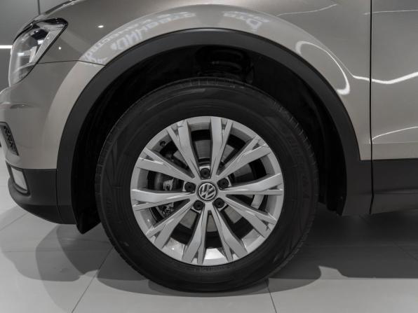 Volkswagen Tiguan II с пробегом 2019 года, цена 2 330 000 рублей, 98129 км, внедорожник, Автокод Объявления