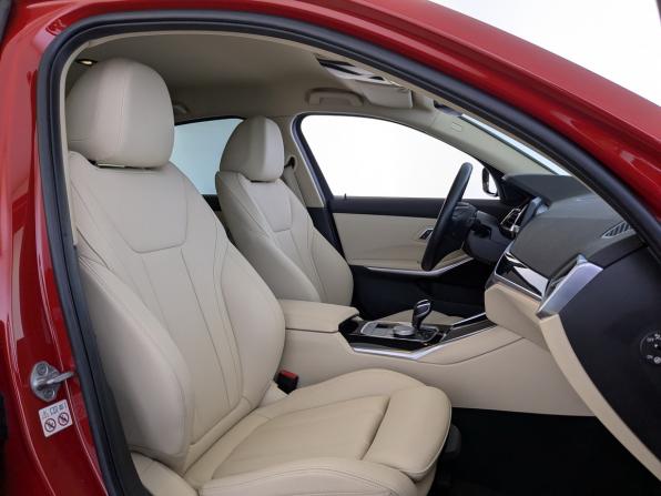 BMW 3 серии VII (G2x) с пробегом 2021 года, цена 3 850 000 рублей, 39689 км, седан, Автокод Объявления