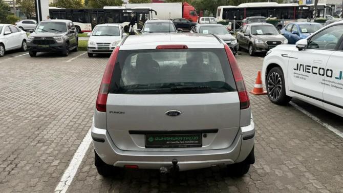 Ford Fusion I с пробегом 2005 года, цена 295 000 рублей, 223937 км, хэтчбек, Автокод Объявления