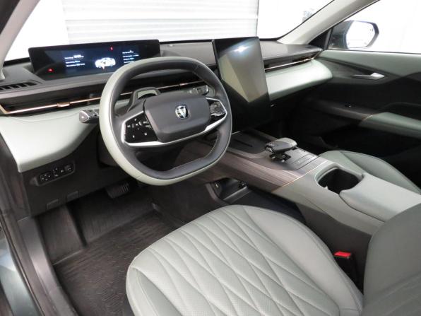 Changan Lamore с пробегом 2023 года, цена 1 970 000 рублей, 18702 км, седан, Автокод Объявления