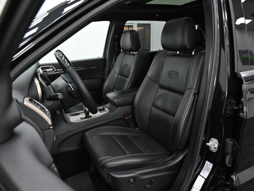 Jeep Grand Cherokee IV (WK2) Рестайлинг Москва  - изображение 13