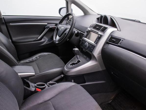 Toyota Verso I Рестайлинг с пробегом 2013 года, цена 1 243 000 рублей, 220076 км, компактвэн, Автокод Объявления
