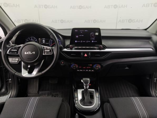 Kia Cerato IV Рестайлинг с пробегом 2021 года, цена 1 919 000 рублей, 81257 км, седан, Автокод Объявления