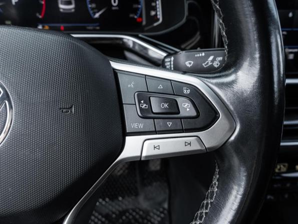 Volkswagen Polo VI с пробегом 2020 года, цена 1 680 000 рублей, 143211 км, лифтбек, Автокод Объявления