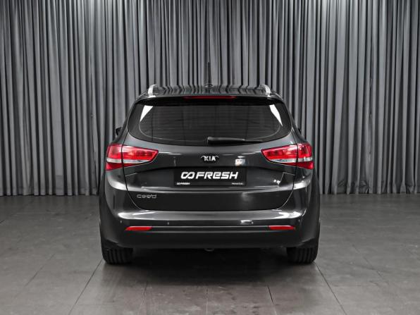 Kia Ceed II Рестайлинг с пробегом 2016 года, цена 1 570 000 рублей, 101481 км, универсал, Автокод Объявления