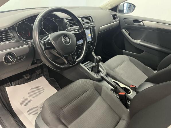 Volkswagen Jetta VI Рестайлинг с пробегом 2015 года, цена 749 000 рублей, 349000 км, седан, Автокод Объявления