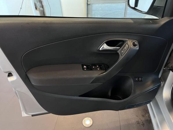 Volkswagen Polo V с пробегом 2011 года, цена 590 000 рублей, 223784 км, седан, Автокод Объявления