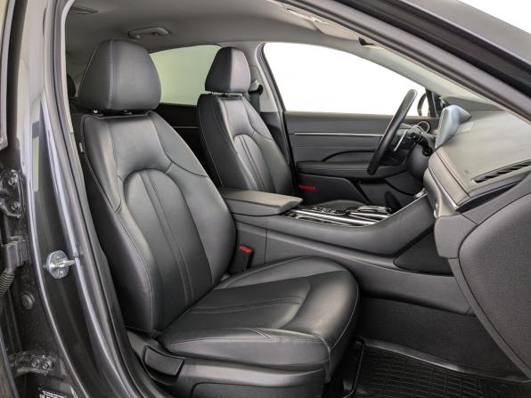 Hyundai Sonata VIII (DN8) с пробегом 2021 года, цена 2 490 000 рублей, 60083 км, седан, Автокод Объявления